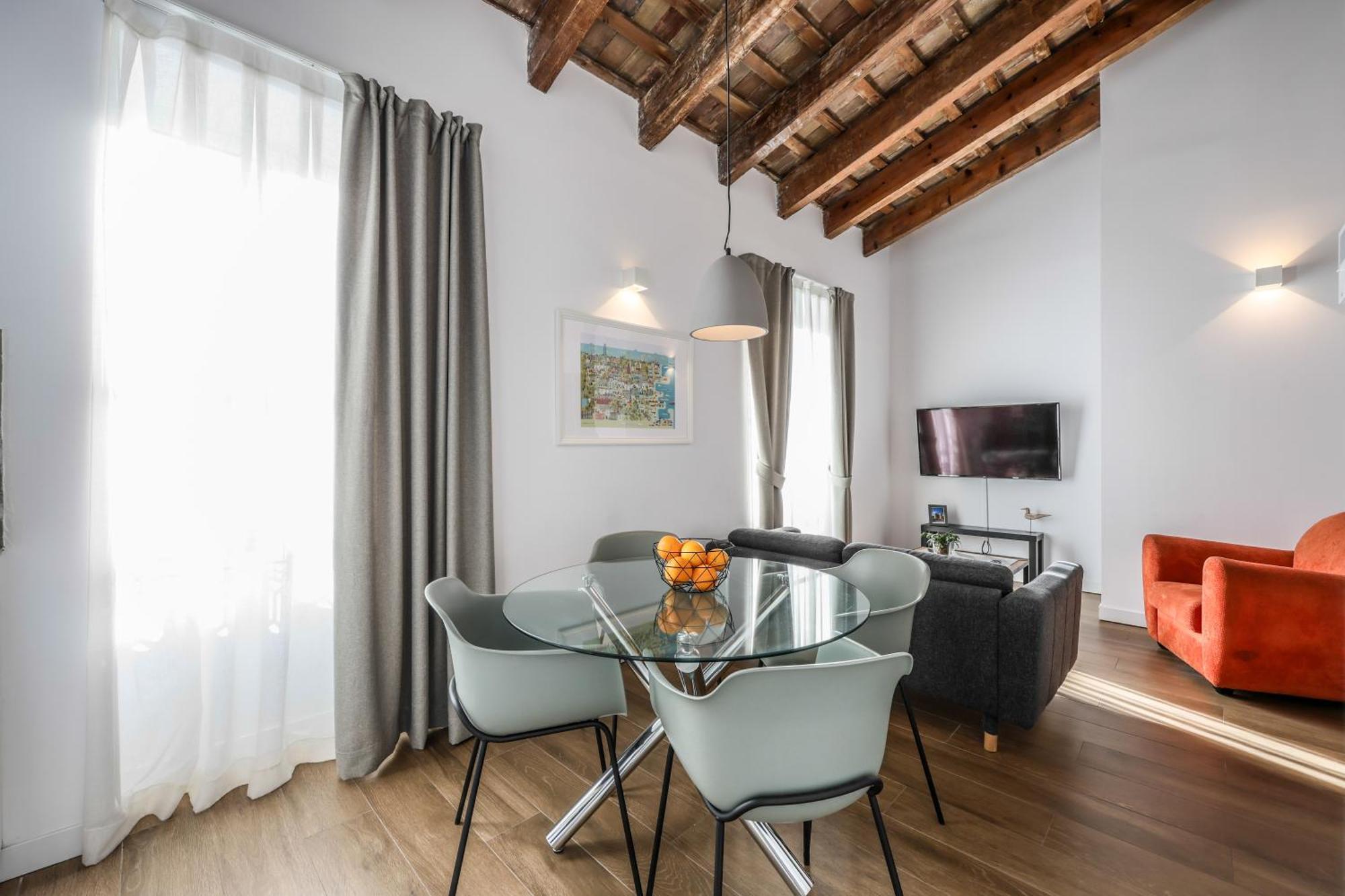 Amazinn Places Evi Apartments Valencia Exterior photo