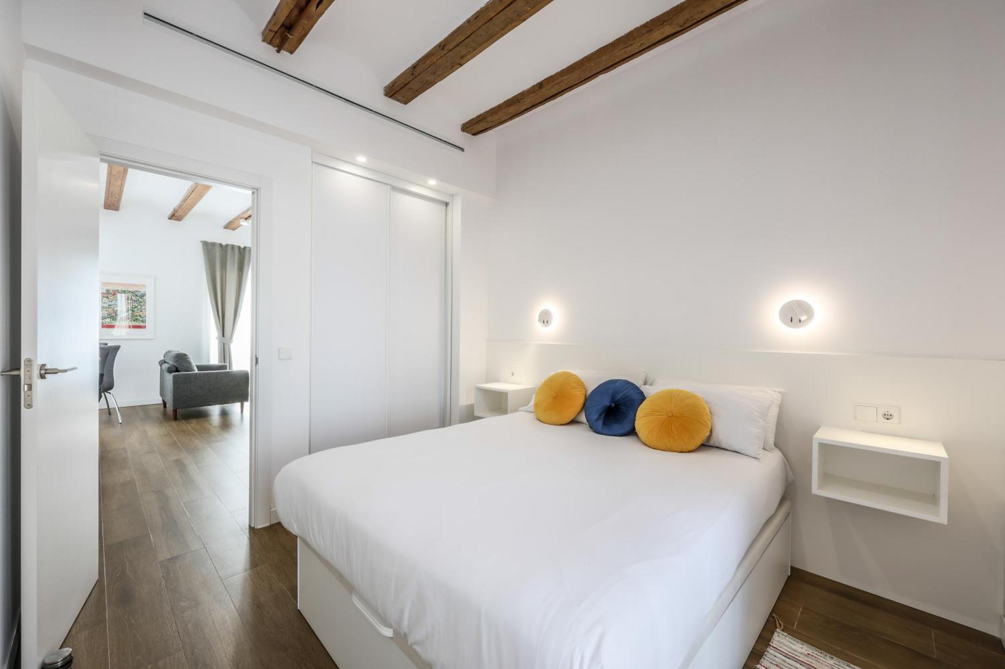 Amazinn Places Evi Apartments Valencia Exterior photo