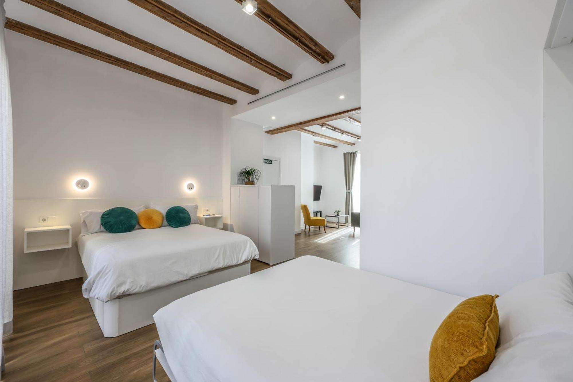 Amazinn Places Evi Apartments Valencia Exterior photo